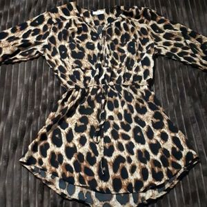 XS Ardene Leopard shirt with Zipper and Pockets